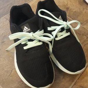 Adidas Tennis Shoes Sneakers Kicks Teal/Mint